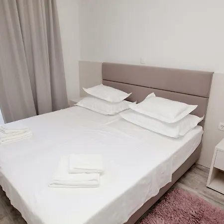Marija Hotel *
