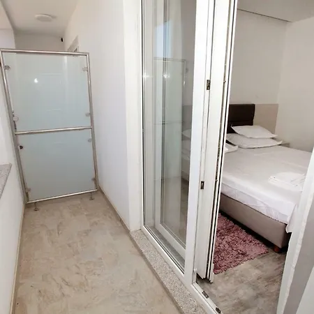 Marija Otel Slatine